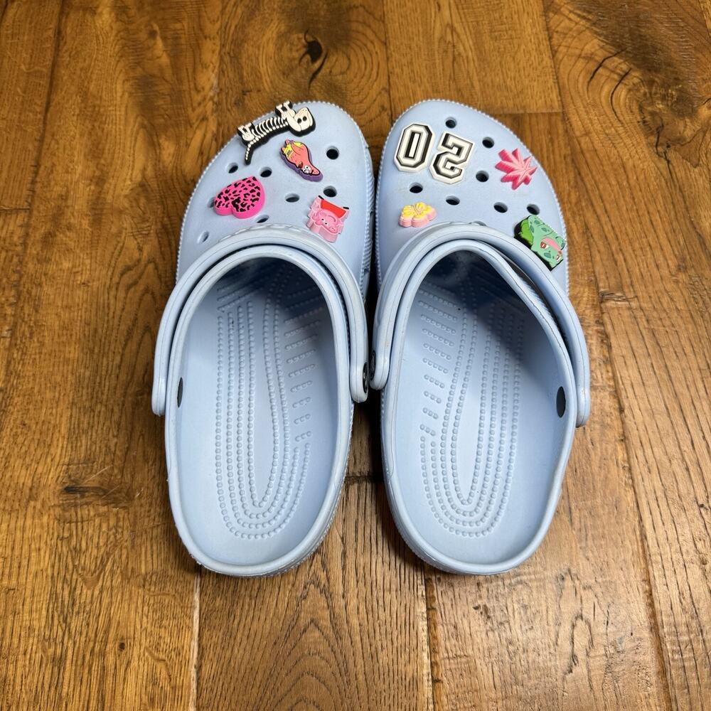 Crocs Classic Light Blue Clog Unisex Slip On Shoe Sandals Womens Sz 10 Jibbitz - Picture 4 of 5